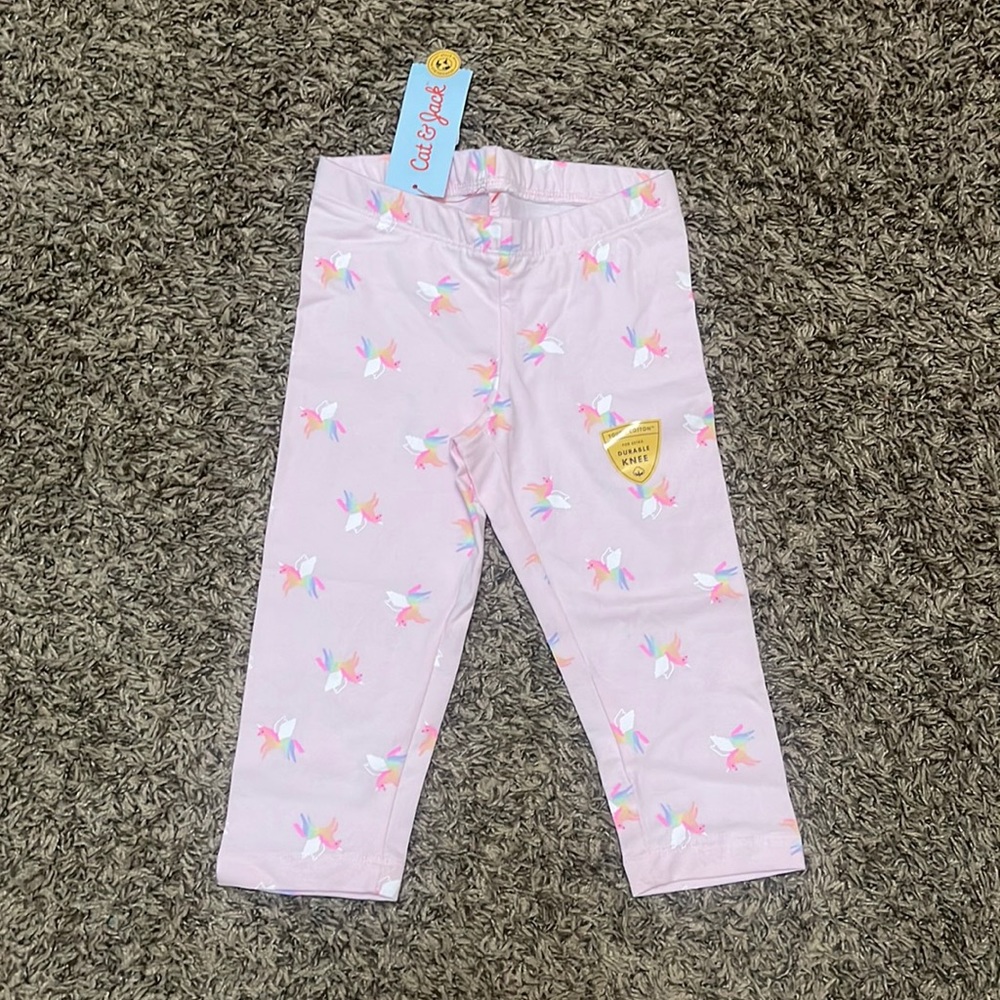 (b) Cat and Jack Flying Unicorn Capri Leggings
